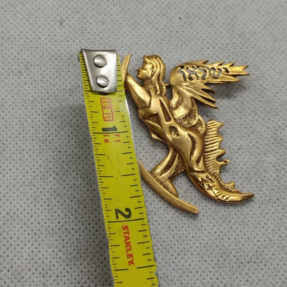 Vintage Salvador Dalí Winged Angel Brooch 1966 - Picture 5 of 5